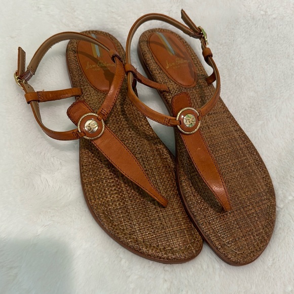 Sam Edelman T strap sandal - Picture 1 of 6